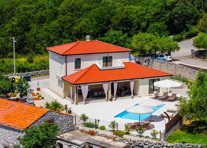 House Luna Bajčići