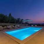 House Luna 빌라