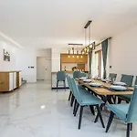 House Luna Bajcici